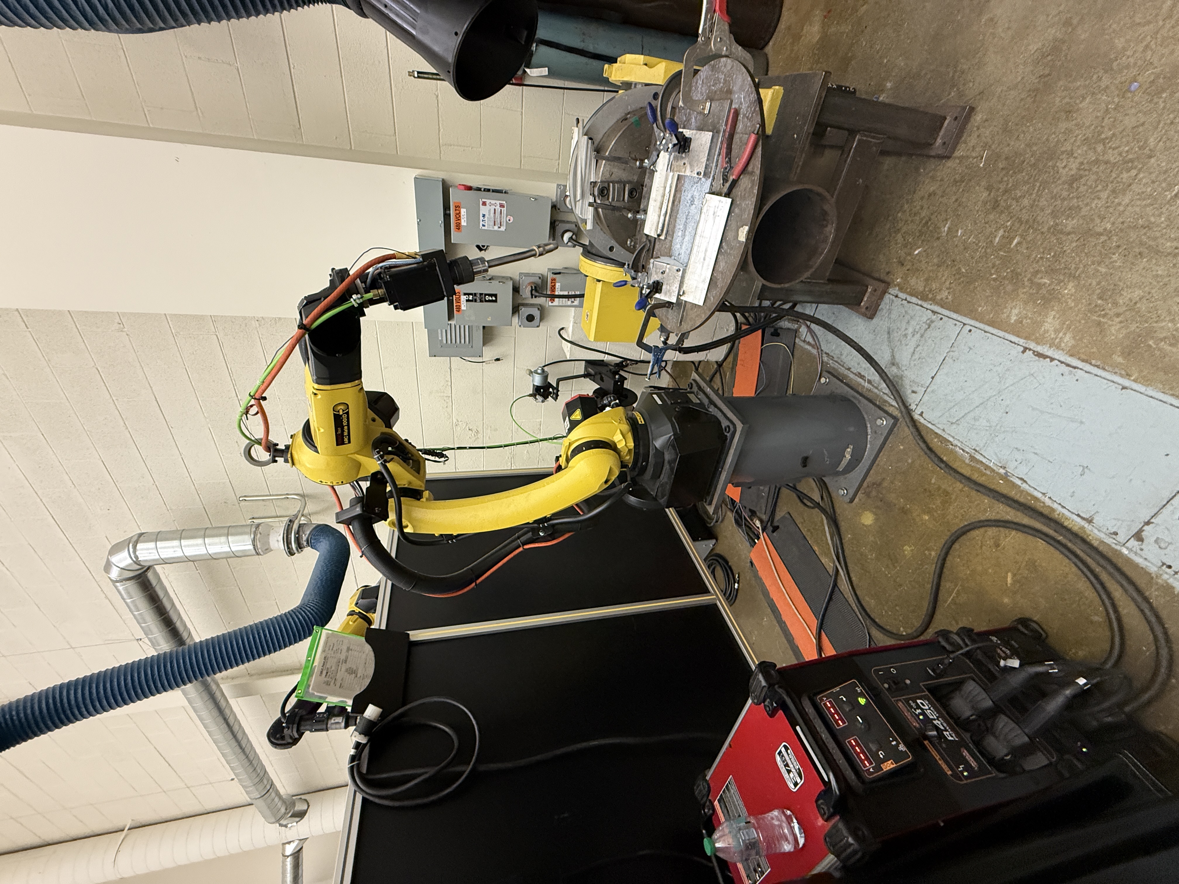 Línea de producción con automatización